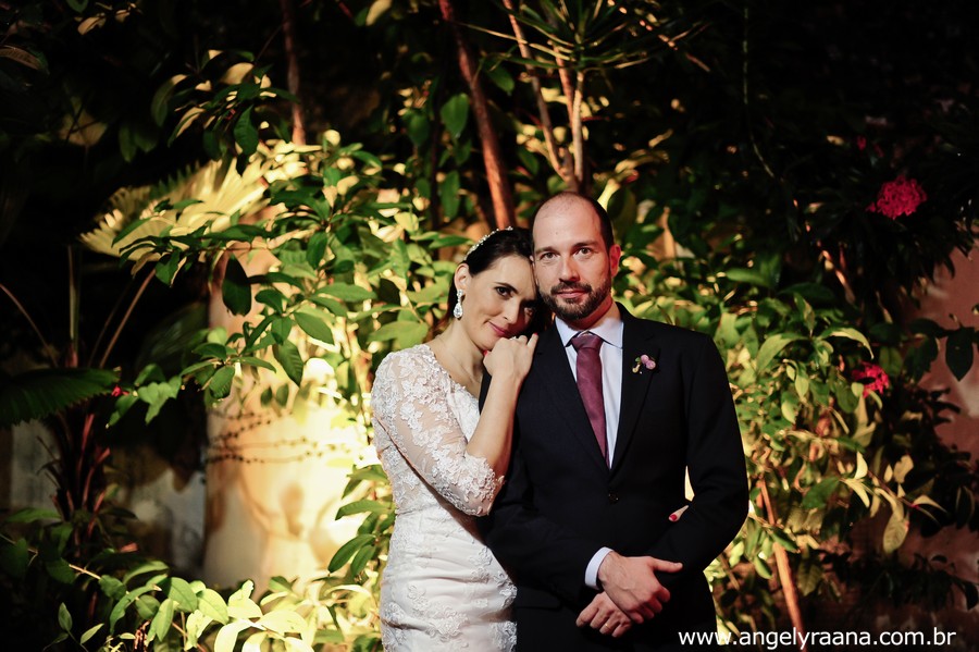 noivos no mini wedding realizado no restaurante nanquin