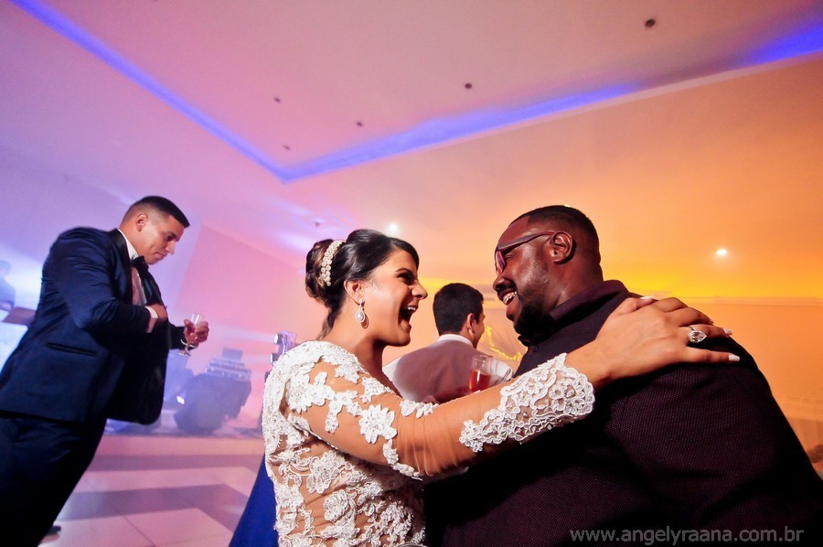 Pista de dança de casamento no Salão Ares - Abrigo do Marinheiro na ilha das flores em São Gonçalo