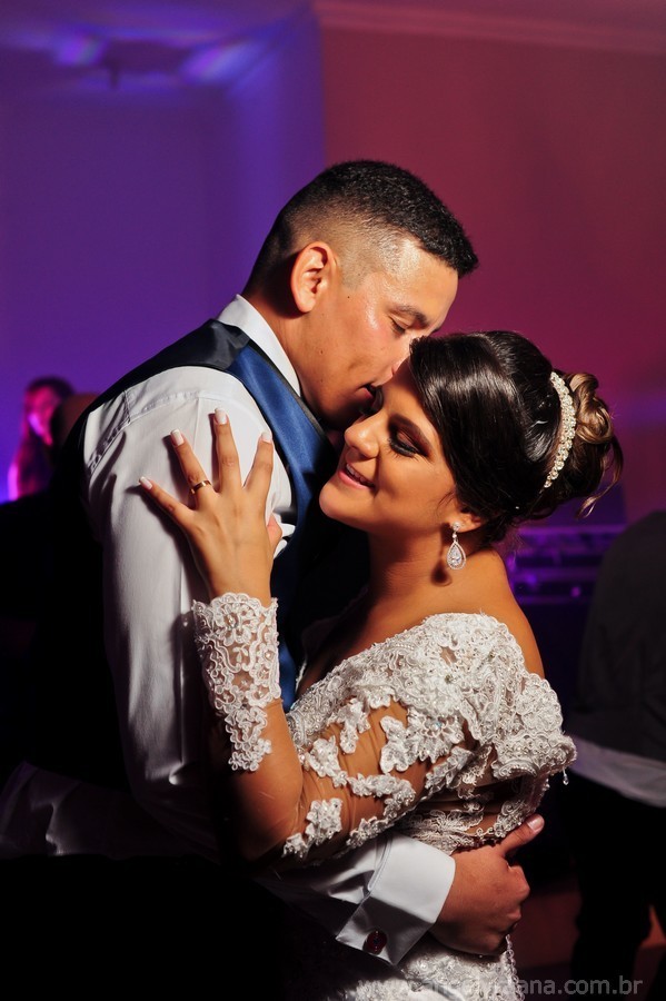 Pista de dança de casamento no Salão Ares - Abrigo do Marinheiro na ilha das flores em São Gonçalo