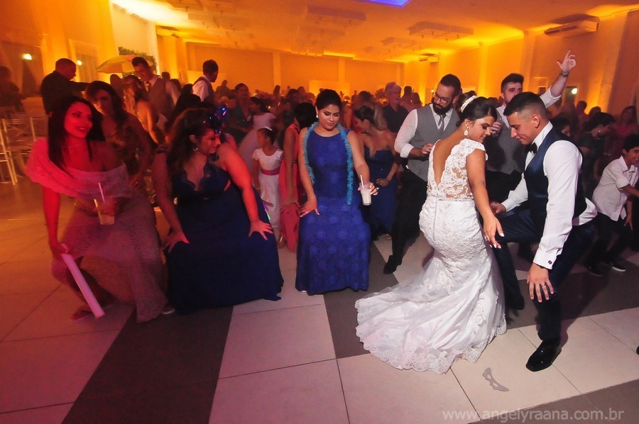 Pista de dança de casamento no Salão Ares - Abrigo do Marinheiro na ilha das flores em São Gonçalo