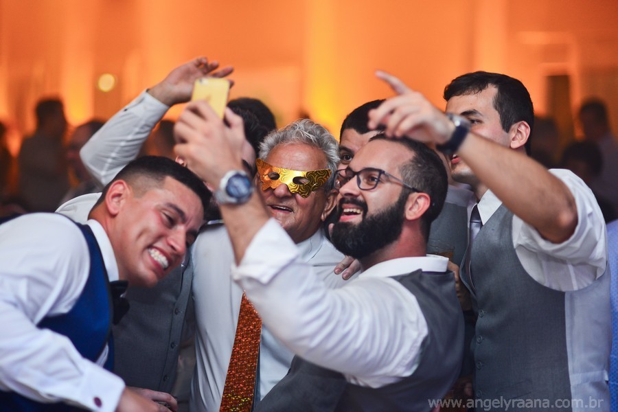Pista de dança de casamento no Salão Ares - Abrigo do Marinheiro na ilha das flores em São Gonçalo