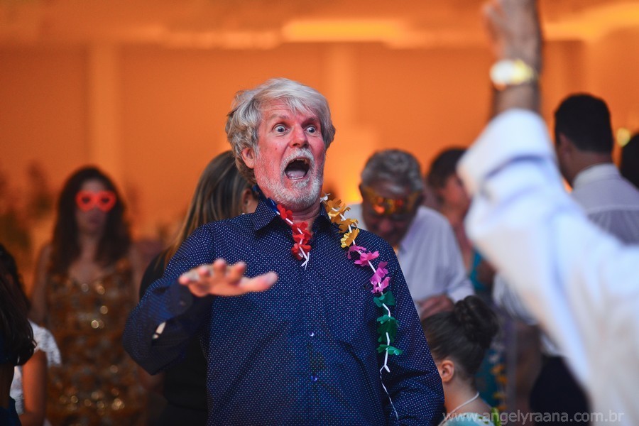 Pista de dança de casamento no Salão Ares - Abrigo do Marinheiro na ilha das flores em São Gonçalo