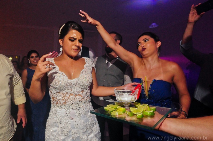 Pista de dança de casamento no Salão Ares - Abrigo do Marinheiro na ilha das flores em São Gonçalo