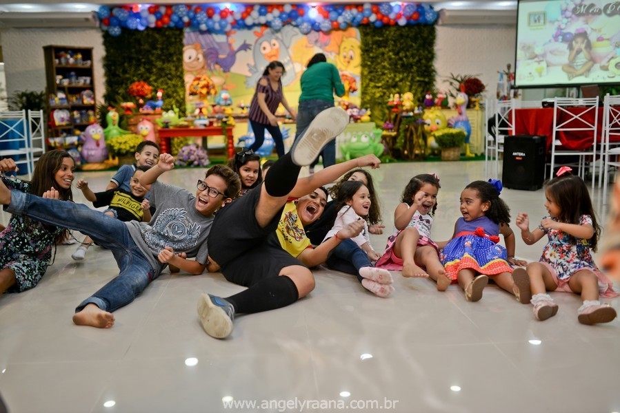 Festa da galinha pintadinha, realizada na casa de festas M&R premium em Maricá, com animação de Animaniacs