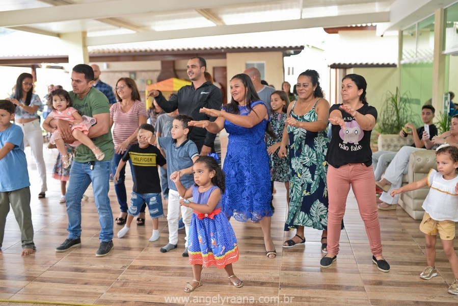 Festa da galinha pintadinha, realizada na casa de festas M&R premium em Maricá, com animação de Animaniacs