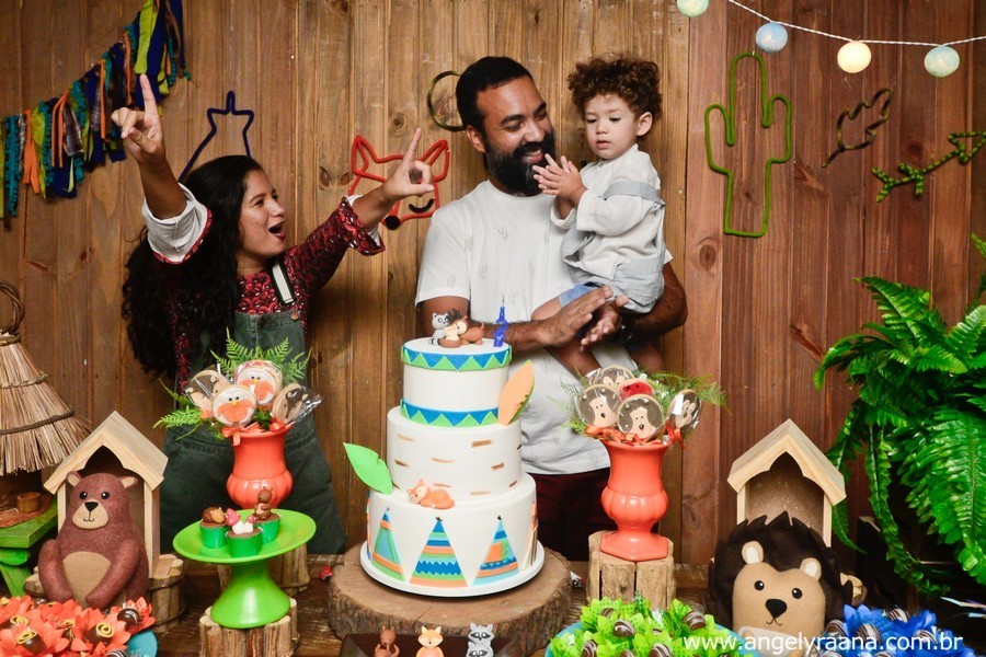 festa infantil realizado no Rio de Janeiro na cidade de Maricá, Sitio Itaocaia Valley  no tema acampamento na floresta 