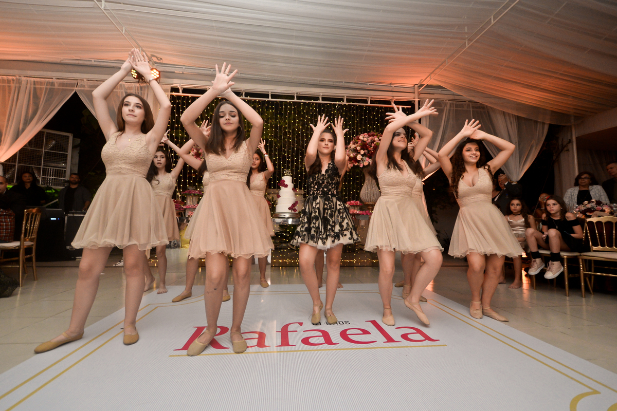 Aniversário de 15 anos realizado no salão de festas Carpe Diem em Niterói RJ