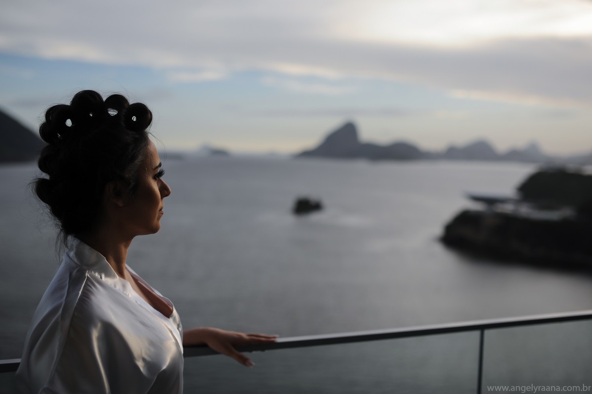 Making off no Hotel H em Niterói