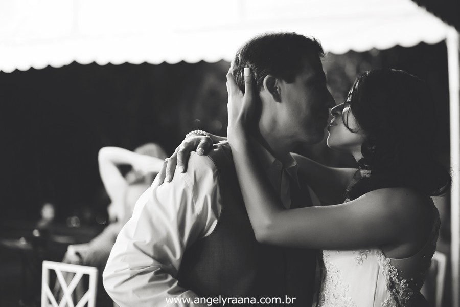 Vestido Noiva lindo, Mercure Orizzonte, Casório de dia, Casamento manhã, Igreja São Francisco, Casamento ao ar livre, Casamento Maricá, Ensaio de Noivos, Angely fotografa, fotografo casamento NIterói