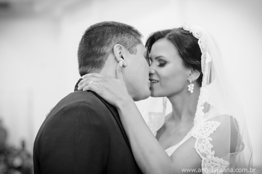 Vestido Noiva lindo, Mercure Orizzonte, Casório de dia, Casamento manhã, Igreja São Francisco, Casamento ao ar livre, Casamento Maricá, Ensaio de Noivos, Angely fotografa