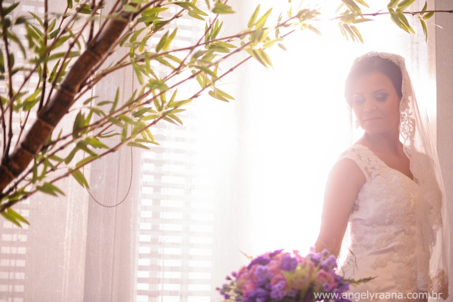 Vestido Noiva lindo, Mercure Orizzonte, Casório de dia, Casamento manhã, Igreja São Francisco, Casamento ao ar livre, Casamento Maricá, Ensaio de Noivos, Angely fotografa
