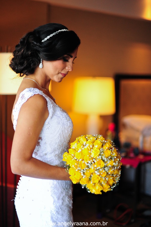 vestido de noiva lindo, casamento rj, casamento maricá, sheraton hotel, casamento dos sonhos, melhor fotografa de casamento niterói, igreja são pedro, aberema 7, noiva carioca (1)