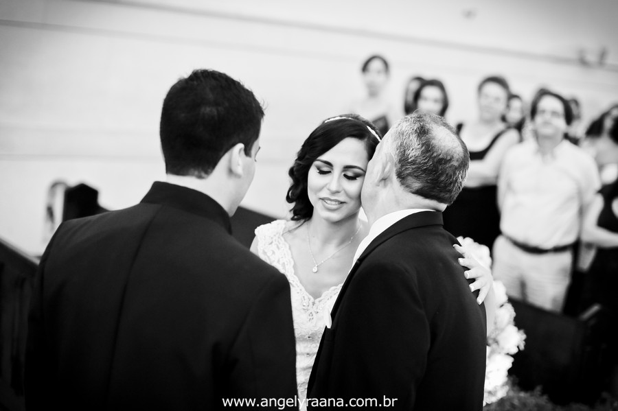 vestido de noiva lindo, casamento rj, casamento maricá, sheraton hotel, casamento dos sonhos, melhor fotografa de casamento niterói, igreja são pedro, aberema 7, noiva carioca (1)