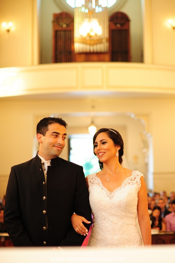 vestido de noiva lindo, casamento rj, casamento maricá, sheraton hotel, casamento dos sonhos, melhor fotografa de casamento niterói, igreja são pedro, aberema 7, noiva carioca (1)