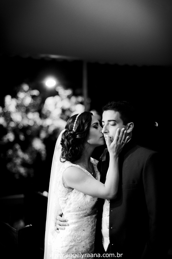 vestido de noiva lindo, casamento rj, casamento maricá, sheraton hotel, casamento dos sonhos, melhor fotografa de casamento niterói, igreja são pedro, aberema 7, noiva carioca (1)