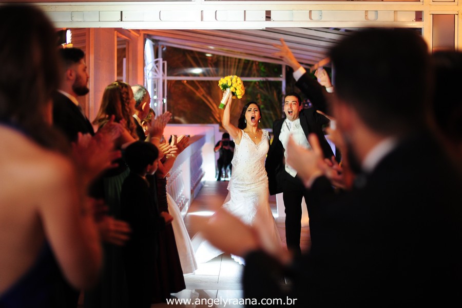 vestido de noiva lindo, casamento rj, casamento maricá, sheraton hotel, casamento dos sonhos, melhor fotografa de casamento niterói, igreja são pedro, aberema 7, noiva carioca (1)