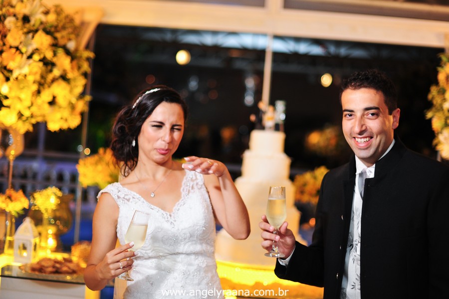 vestido de noiva lindo, casamento rj, casamento maricá, sheraton hotel, casamento dos sonhos, melhor fotografa de casamento niterói, igreja são pedro, aberema 7, noiva carioca (1)