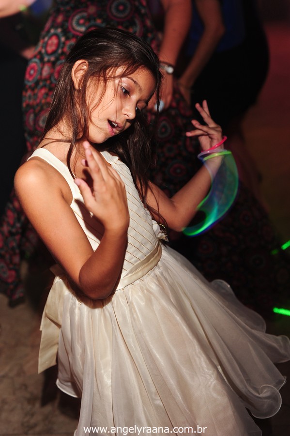vestido de noiva lindo, casamento rj, casamento maricá, sheraton hotel, casamento dos sonhos, melhor fotografa de casamento niterói, igreja são pedro, aberema 7, noiva carioca (1)