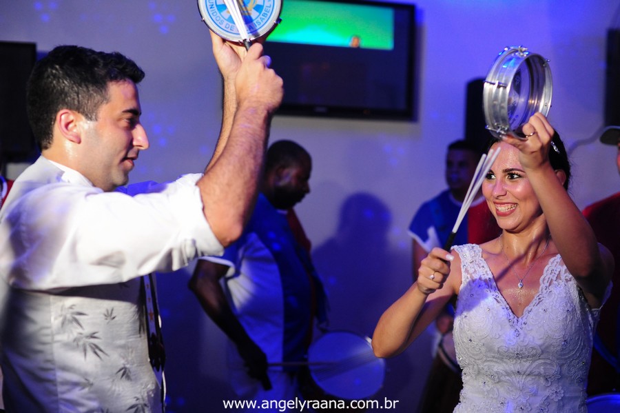 vestido de noiva lindo, casamento rj, casamento maricá, sheraton hotel, casamento dos sonhos, melhor fotografa de casamento niterói, igreja são pedro, aberema 7, noiva carioca (1)