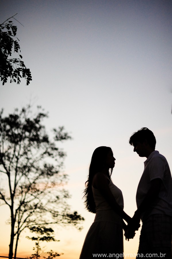 ensaio de noivos pre wedding estilo natural realizado na cidade de Niterói Rio de Janeiro