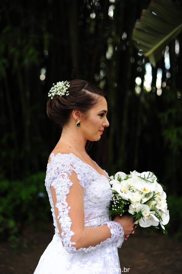 making off da noiva no jardins do chalé em são gonçalo do casamento estilo diy folk de dia da vivan e thiago
