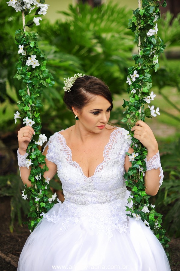 making off da noiva no jardins do chalé em são gonçalo do casamento estilo diy folk de dia da vivan e thiago