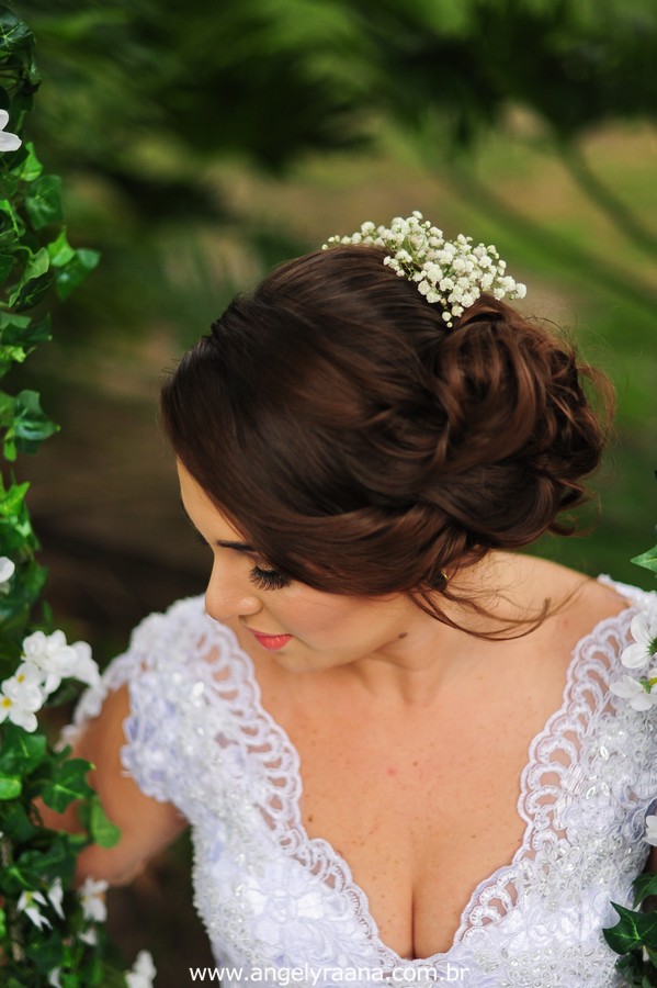 making off da noiva no jardins do chalé em são gonçalo do casamento estilo diy folk de dia da vivan e thiago