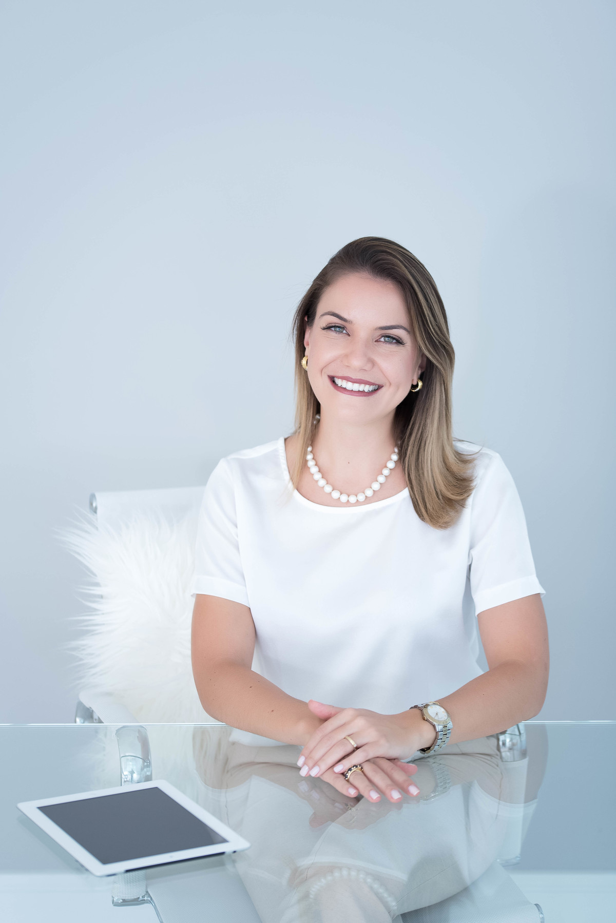 ensaio de perfil profissional - Fotos de perfil profissional - retrato profissional - foto para site - foto para Linkedin - estúdio - Studio 