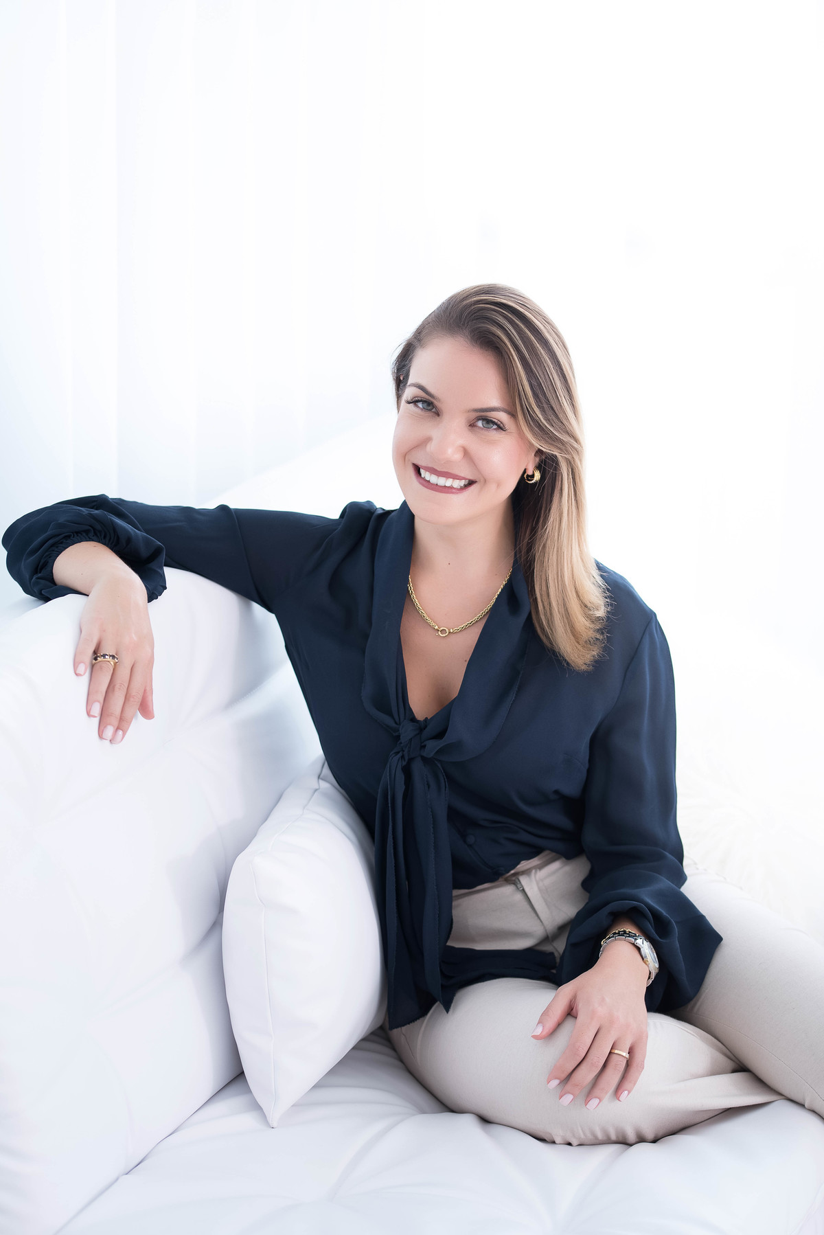 ensaio de perfil profissional - Fotos de perfil profissional - retrato profissional - foto para site - foto para Linkedin - estúdio - Studio 