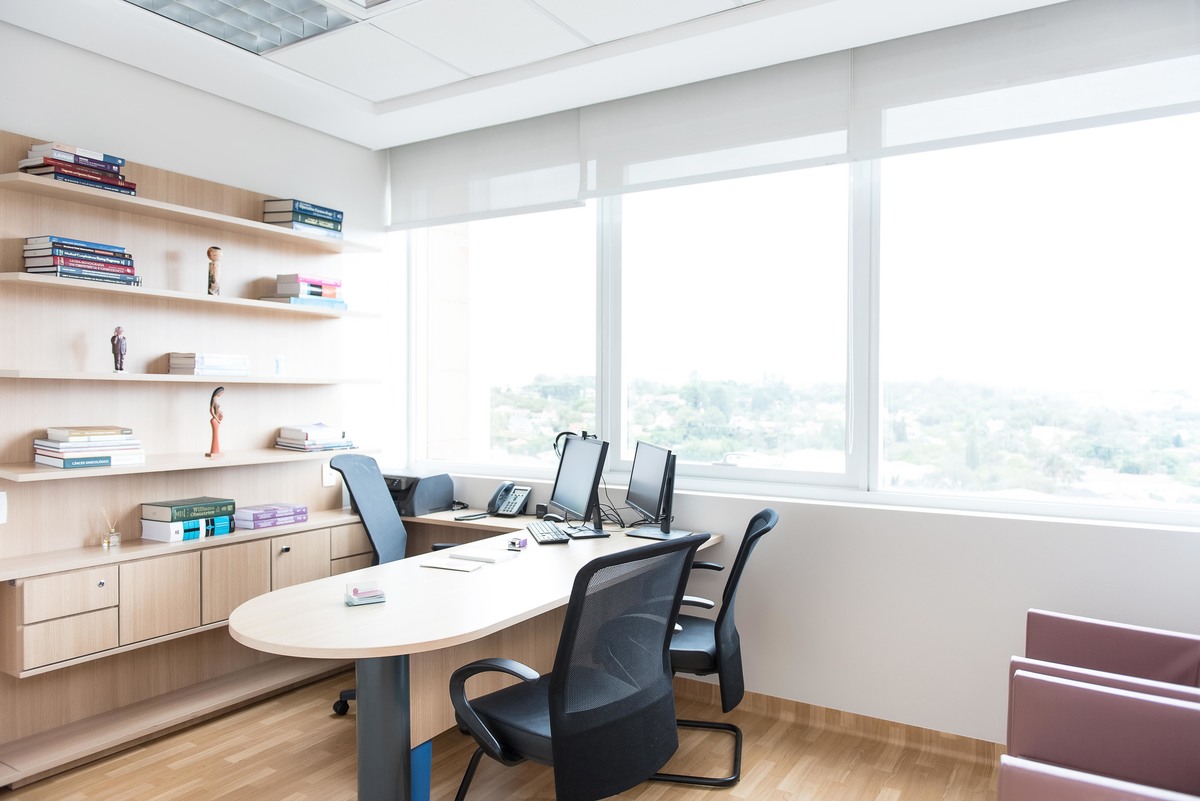 Foto de Perfil Profissional, Fotografia Retrato Profissional, Foto Perfil Profissional Médico, Foto Linkedin, Hospital, Médico, Fotografia Consultório, Foto Mulher Profissional, Retrato Feminino, Hospital Albert Einstein 