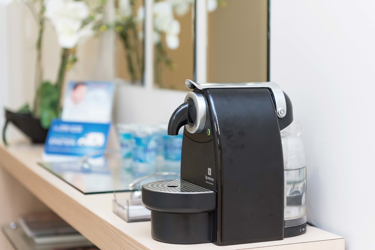 Foto de Perfil Profissional, Fotografia Retrato Profissional, Foto Perfil Profissional Médico, Foto Linkedin, Hospital, Médico, Fotografia Consultório, Foto Mulher Profissional, Retrato Feminino, Hospital Albert Einstein 