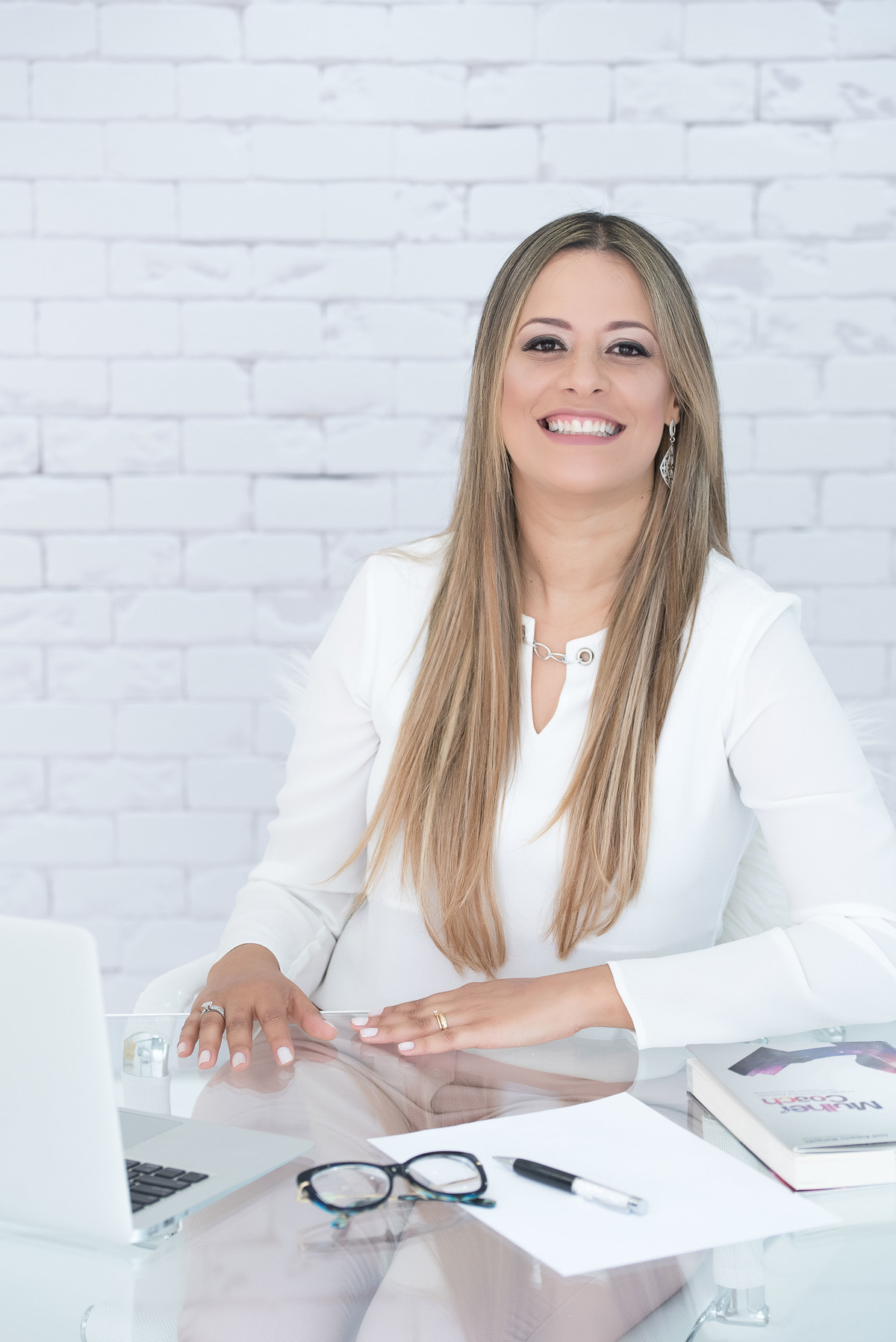 Fotos de Perfil Profissional, Retrato Profissional, Fotos corporativas, Fotos Estúdio, Foto para Linkedin, Foto para Facebook, Foto para Site 
