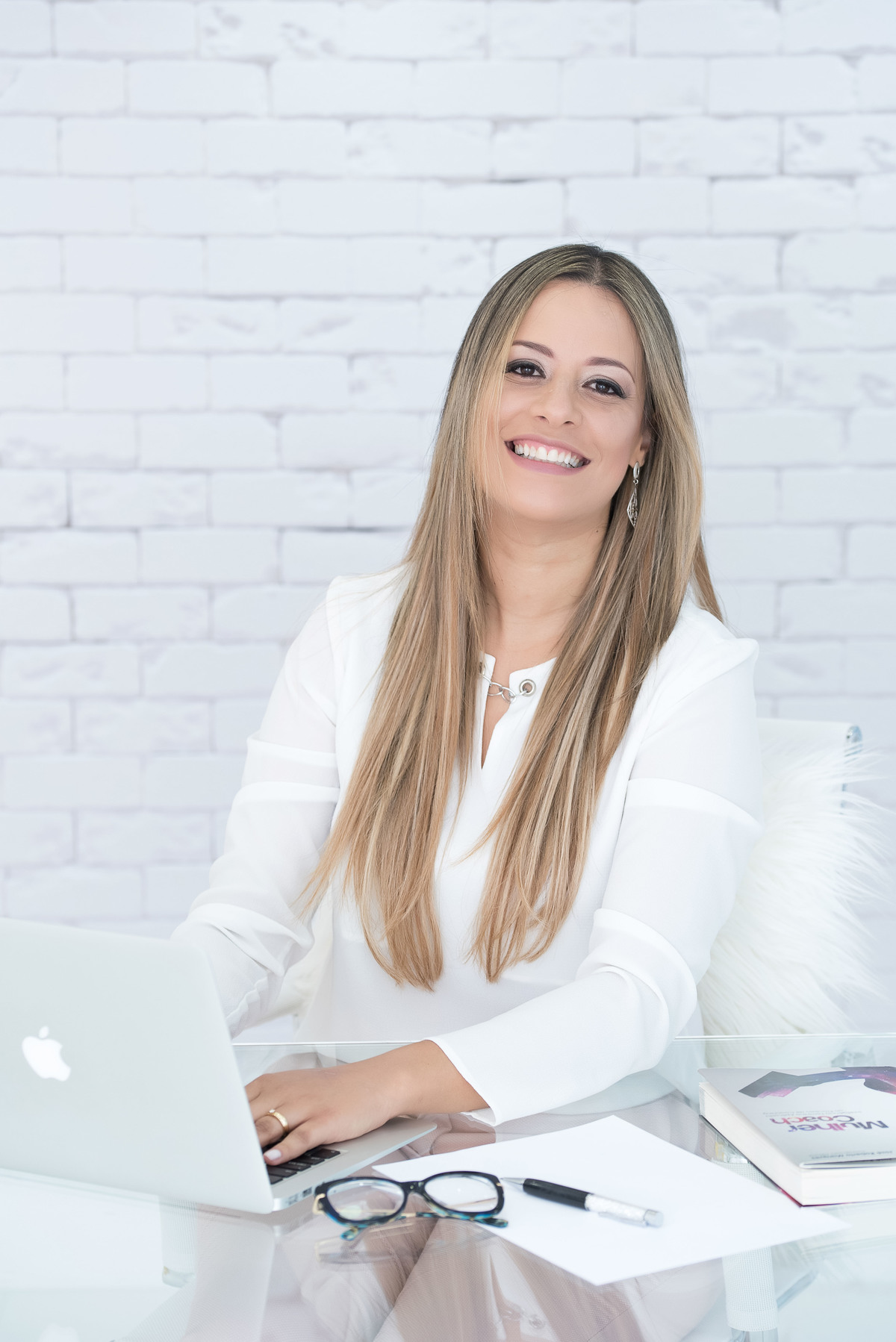 Fotos de Perfil Profissional, Retrato Profissional, Fotos corporativas, Fotos Estúdio, Foto para Linkedin, Foto para Facebook, Foto para Site 