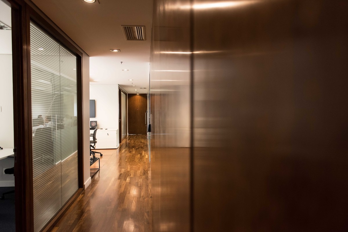 Fotos perfil profissional, estúdio, fotos empresa, fotos escritório, foto são paulo, estúdio fotográfico, fotos em grupo, fotos linkedin, fotos profissionais corporativas, fotografia empresarial, fotografia empresários