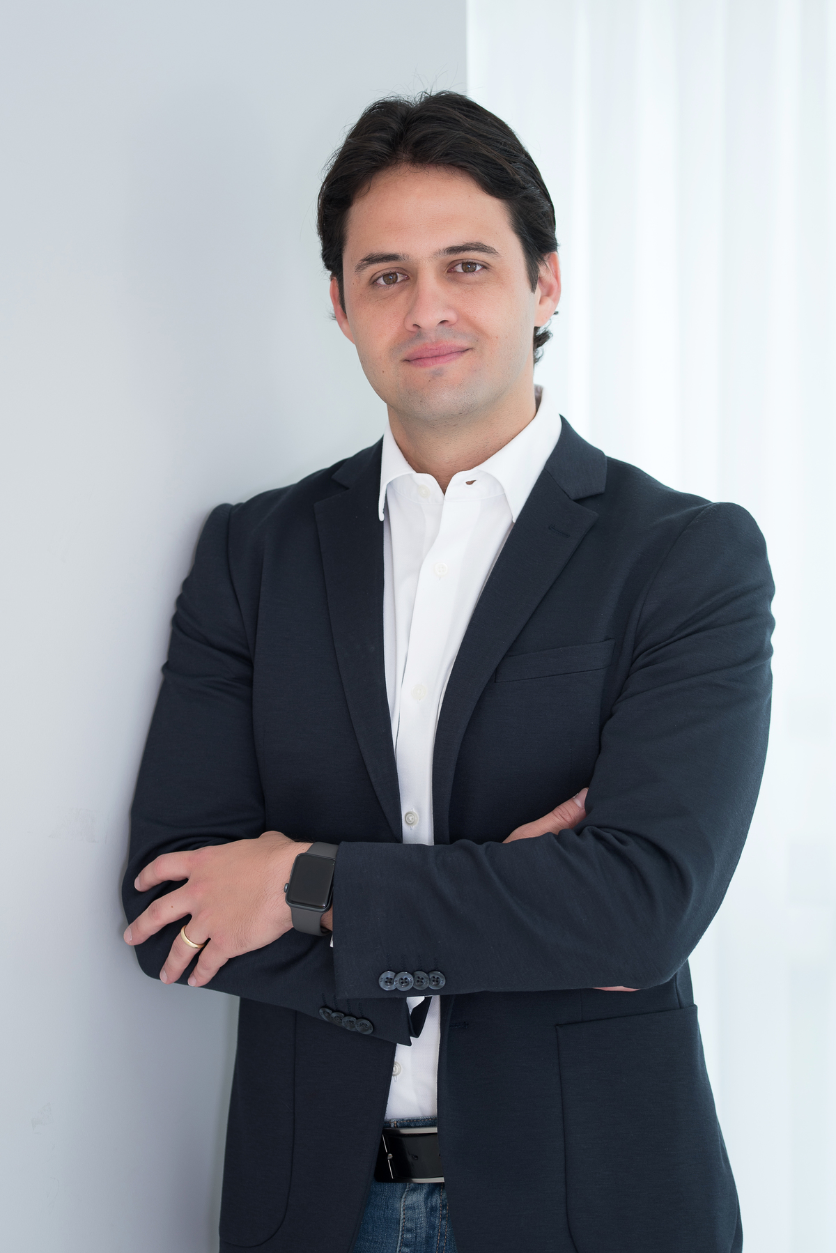 Fabrício Drumond, SuperBAC Biotechnology Solutions, Fotografia de Perfil Profissional, Fotografia Corporativa, Fotografia Profissional, Fotos Masculinas, Empresa, Fotos em estúdio, fotos no studio, homem de terno, fotos corporativas ao ar livre