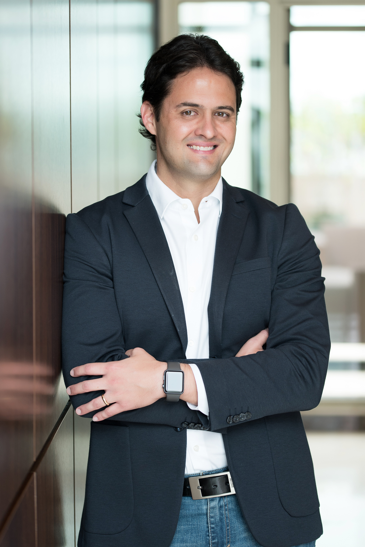 Fabrício Drumond, SuperBAC Biotechnology Solutions, Fotografia de Perfil Profissional, Fotografia Corporativa, Fotografia Profissional, Fotos Masculinas, Empresa, Fotos em estúdio, fotos no studio, homem de terno, fotos corporativas ao ar livre