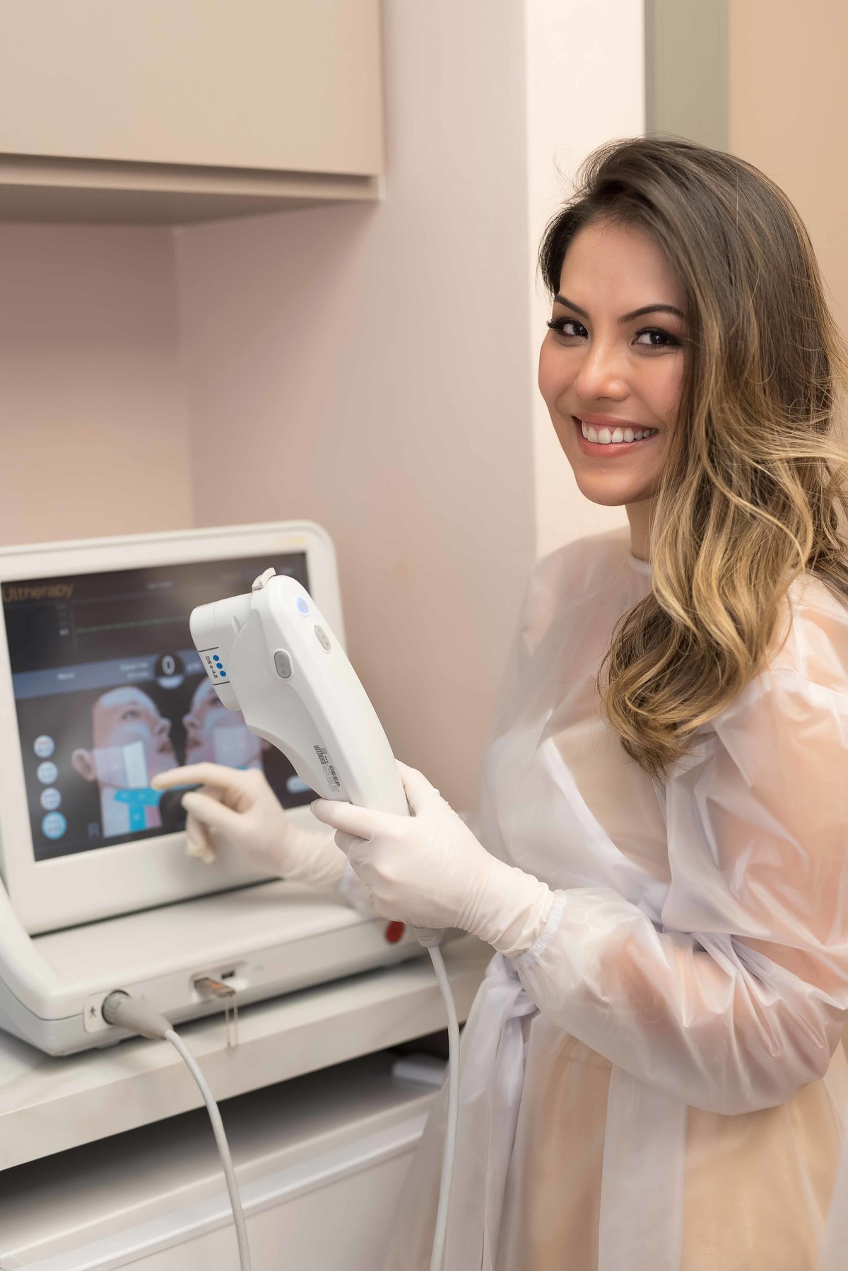 perfil profissional, retrato corporativo, perfil médico, fotografia profissional médico, retrato médica, fotos profissionais, fotos consultório, dermatologista clínica