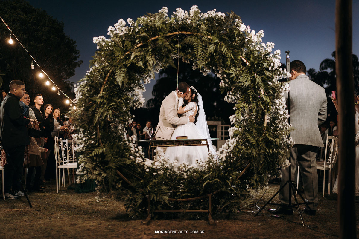 Fotografia de Casamento - Sítio Encanto das Águas - São Domingos Do Prata/Minas Gerais