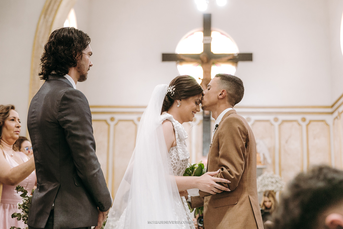 Fotografia de Casamento Igreja São José Operário- João Monlevade-MG