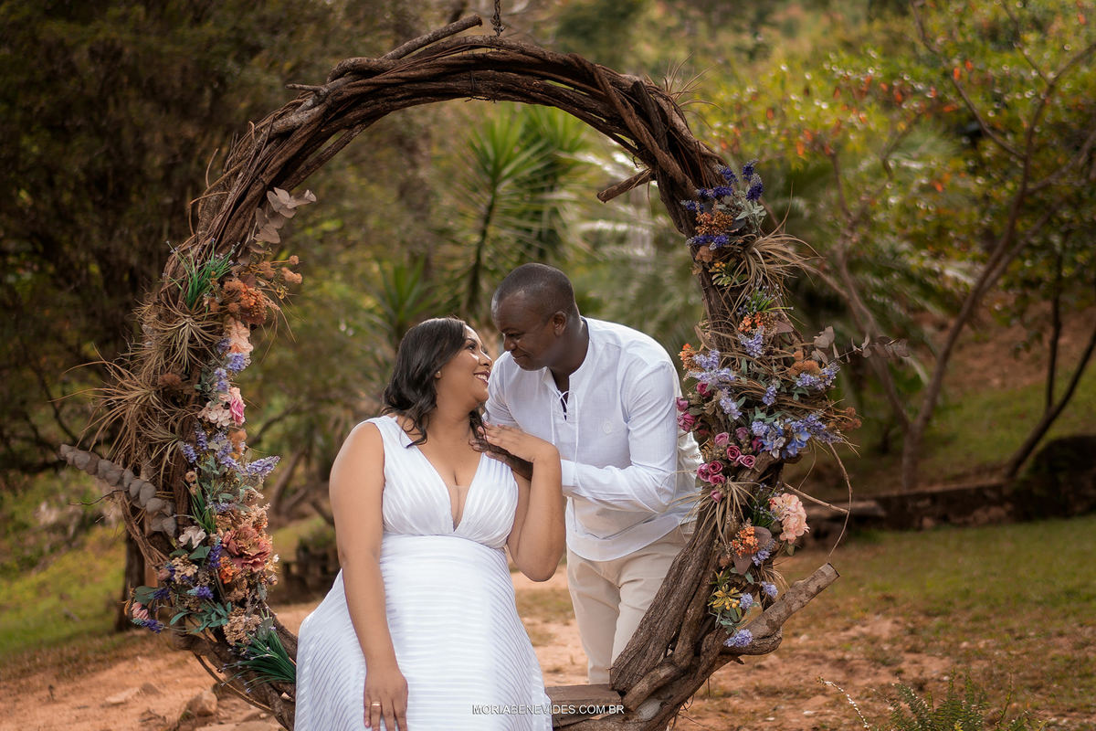 Fotografia de Pré-Wedding Bougainville Farm Caeté MInas Gerais 