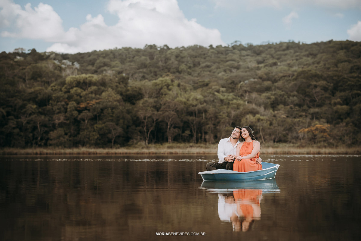 Fotografia de Pré-Wedding - Igreja Matriz de Santo Antônio - Santa Bárbara -MG