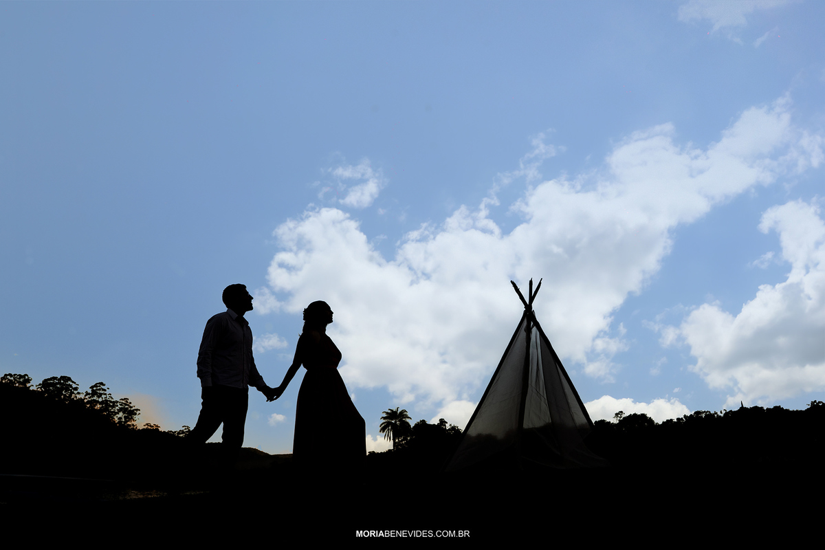 Fotografia de Pré-Wedding - Igreja Matriz de Santo Antônio - Santa Bárbara -MG