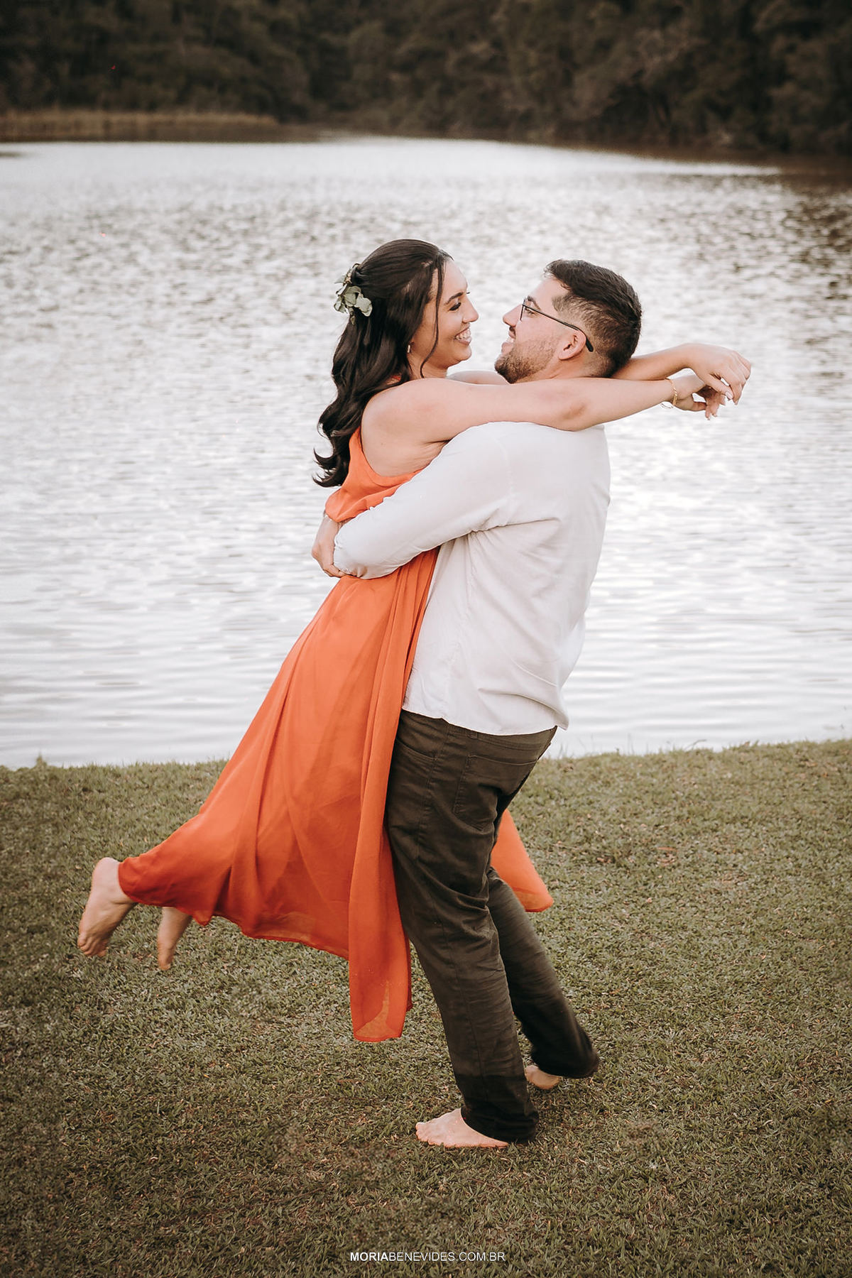 Fotografia de Pré-Wedding - Igreja Matriz de Santo Antônio - Santa Bárbara -MG