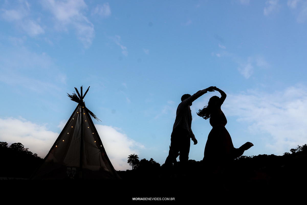 Fotografia de Pré-Wedding - Igreja Matriz de Santo Antônio - Santa Bárbara -MG