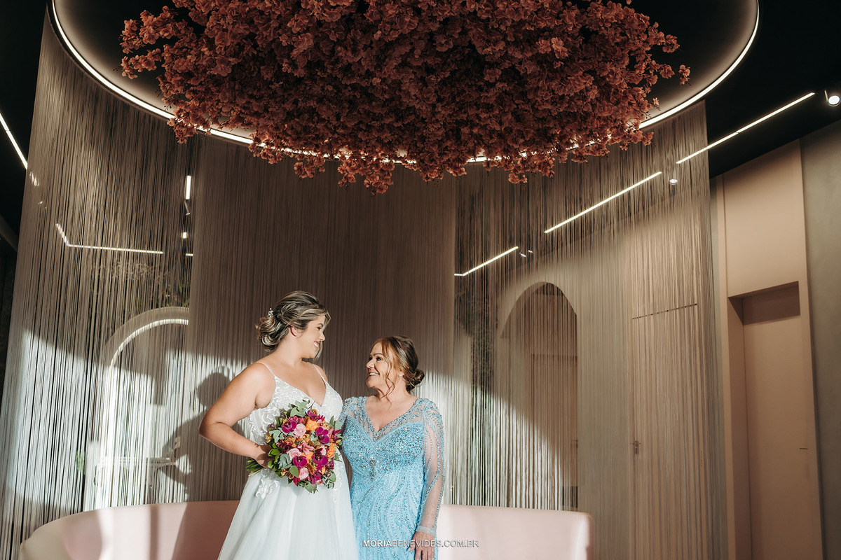 Fotografia de Casamento -Making of da Noiva Estúdio Lorena Schitine - João Monlevade-MG