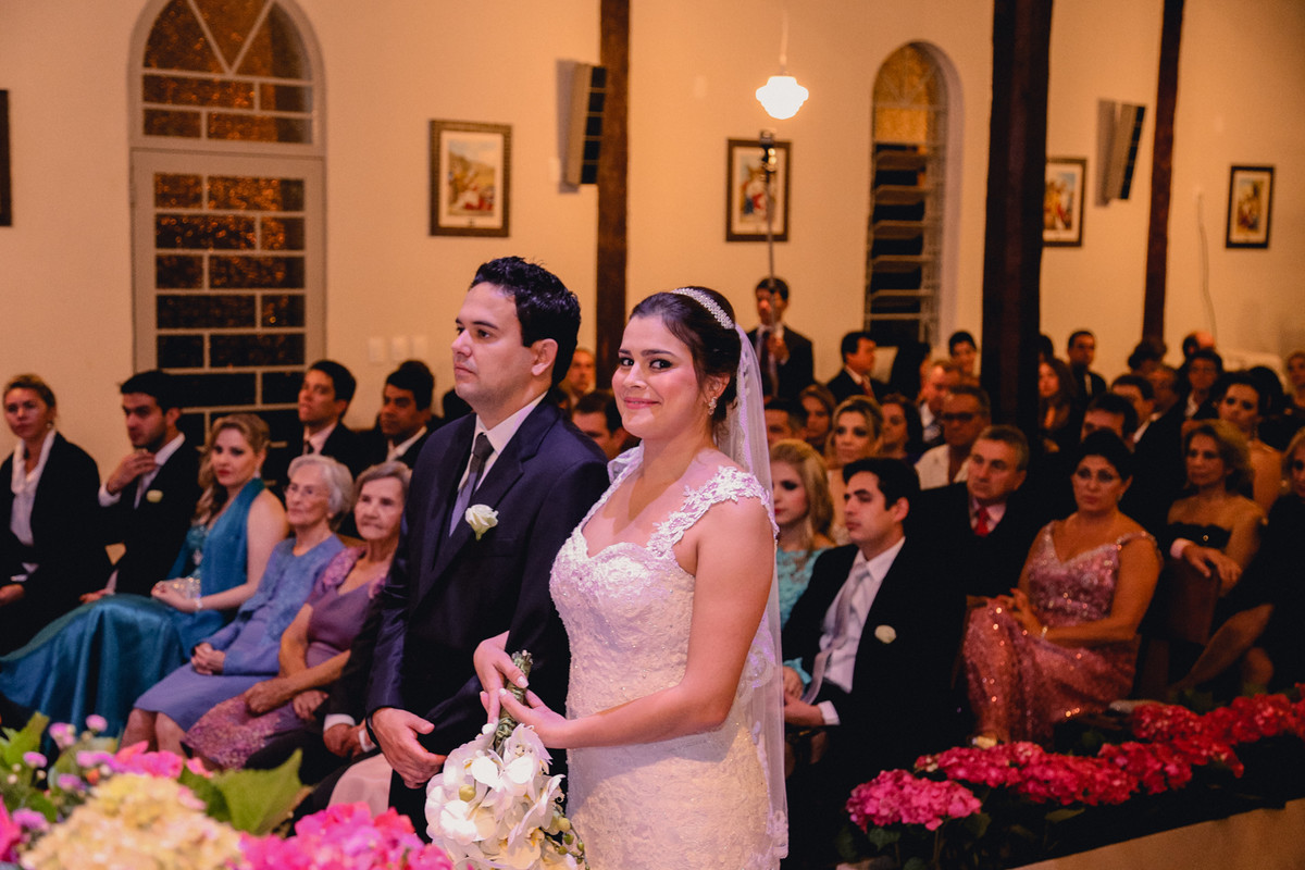 ludimila-e-junior-casamento_casamento-em-quirinopolis_casamento-na-boate_destination-wedding-chile_fotos-difernetes-de-casamento_casamento-diferente_casamento-de-dia_casamento-quirinooilis-go_cas