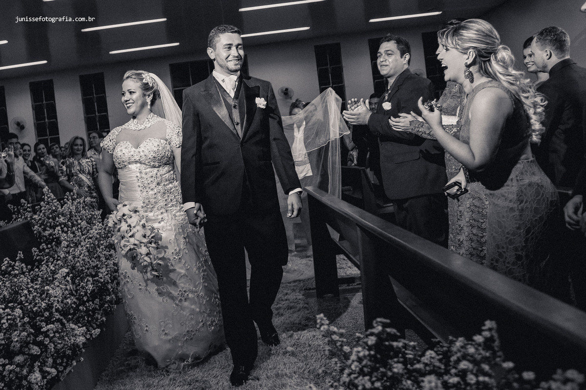 livia-e-carlos-casamento_casamento-em-quirinopolis_casamento-na-boate_destination-wedding-chile_fotos-difernetes-de-casamento_casamento-diferente_casamento-de-dia_casamento-quirinoilis-go_cas