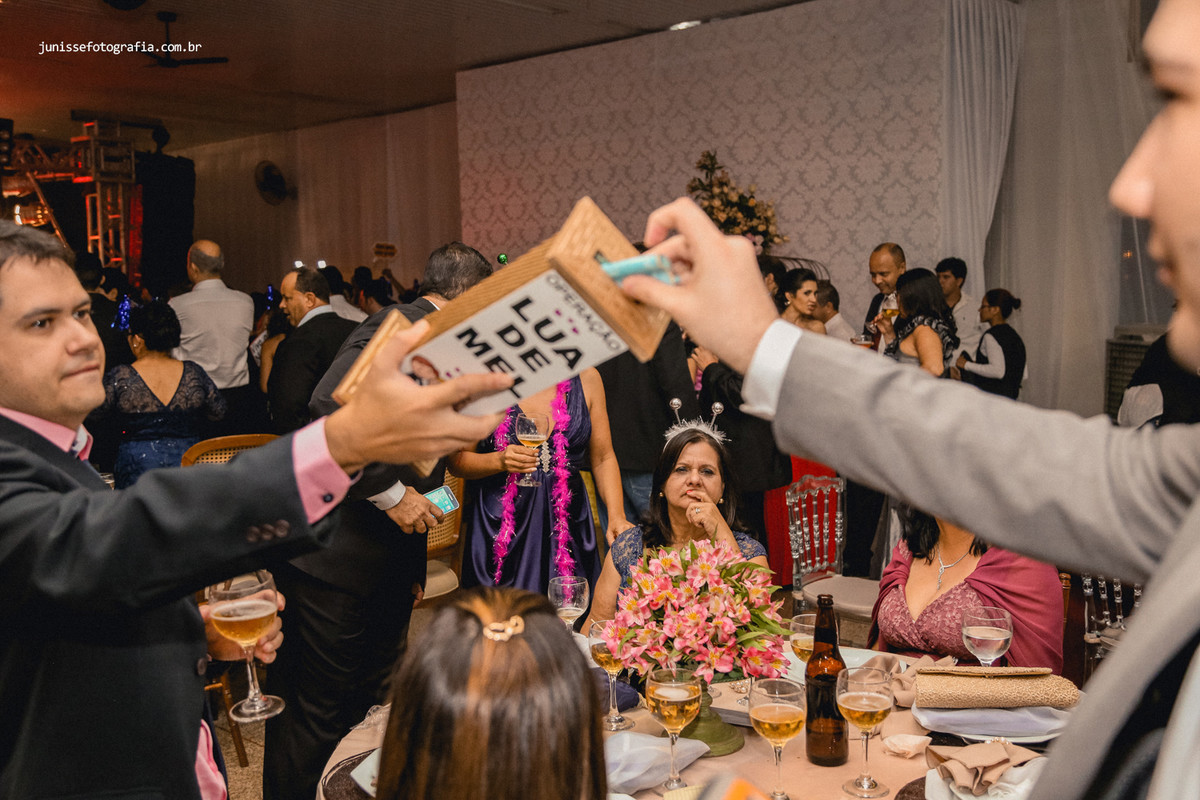 livia-e-carlos-casamento_casamento-em-quirinopolis_casamento-na-boate_destination-wedding-chile_fotos-difernetes-de-casamento_casamento-diferente_casamento-de-dia_casamento-quirinoilis-go_cas