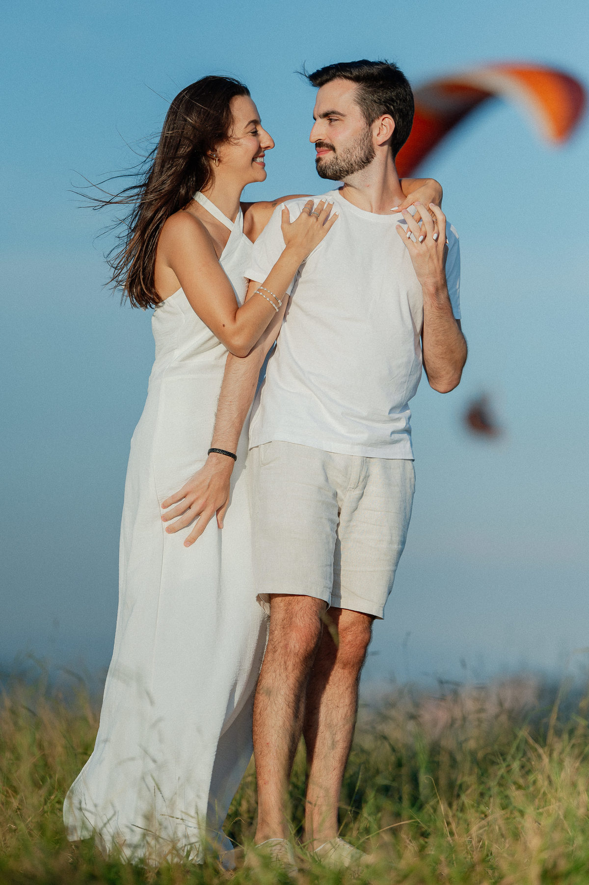 Pre-wedding, ensaio pre casamento, ensaio de casal, morro do capuava, ensaio de casal morro do capuava, fotografo de casamento, fotografia de ensaio, ideias para ensiao pre-wedding, fotografia documental, especialista em casamento, raphael oliveira