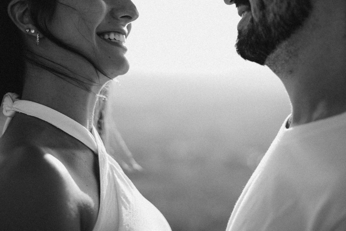 Pre-wedding, ensaio pre casamento, ensaio de casal, morro do capuava, ensaio de casal morro do capuava, fotografo de casamento, fotografia de ensaio, ideias para ensiao pre-wedding, fotografia documental, especialista em casamento, raphael oliveira